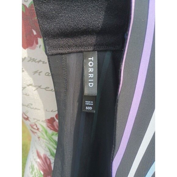 Women's Torrid 50D Bra Black Striped 3 Clasp Soft Intimates Underclothes - Picture 3 of 9